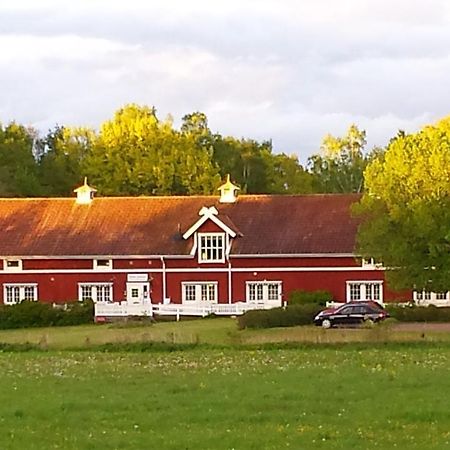 Roda Stallet Bed & Breakfast Hjo Eksteriør bilde