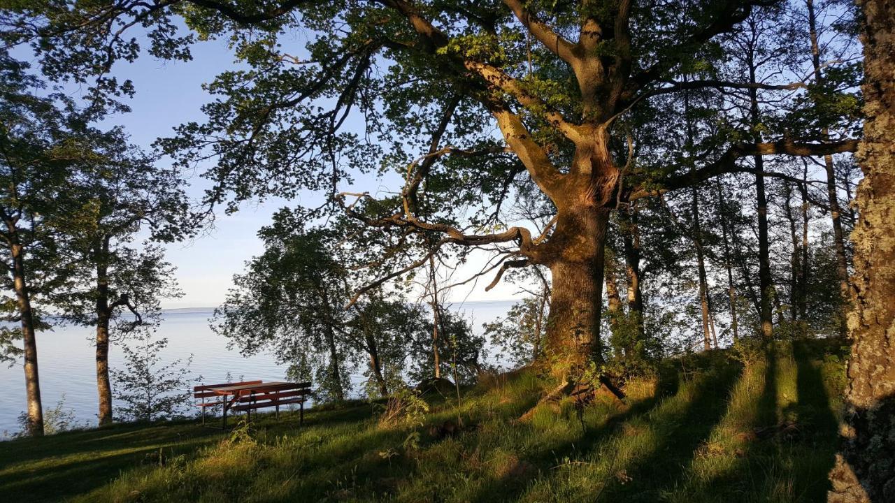 Roda Stallet Bed & Breakfast Hjo Eksteriør bilde